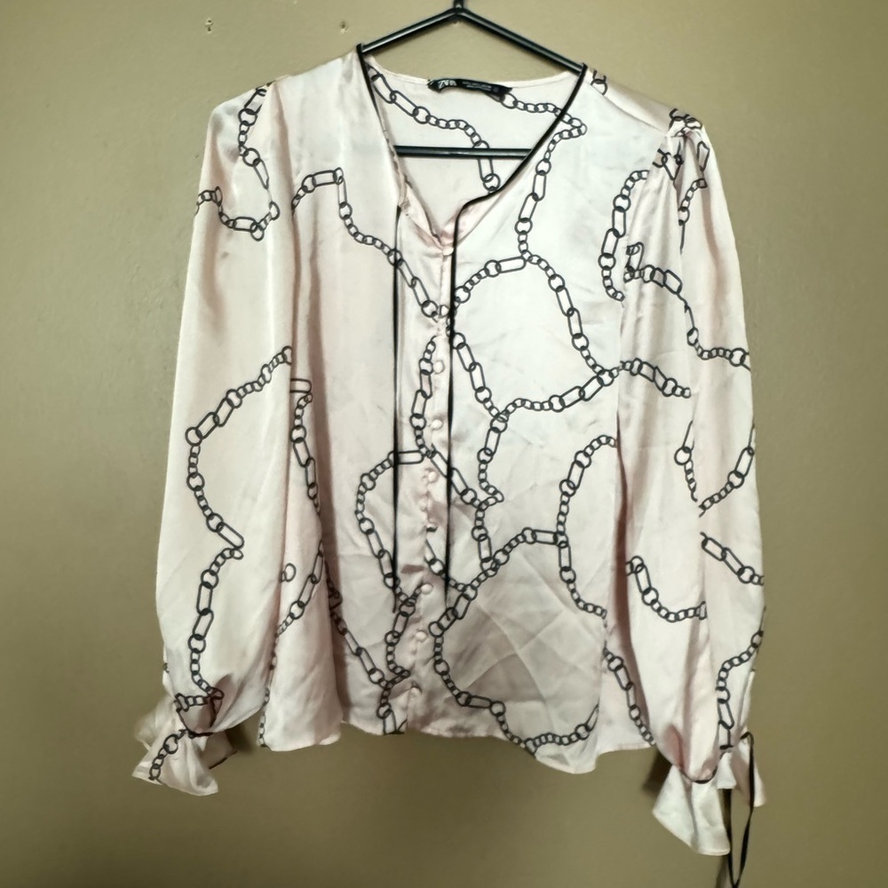 Zara Cream Graphic Long Sleeve Blouse